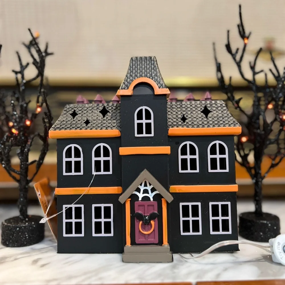 LAST ONE!✨NEW🎃Target Bullseye Playground 2023 Halloween Town SET👻